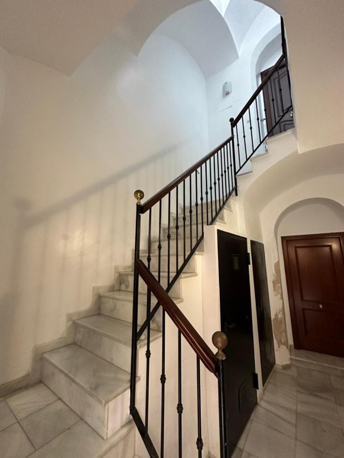 Apartamento Plaza Viuda Cádiz Kültér fotó